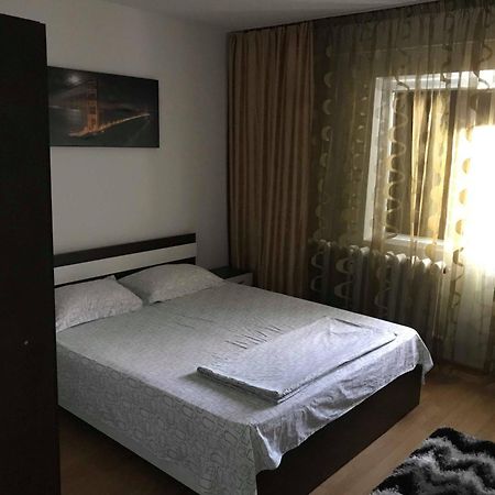 Apartament Port Turistic Μανγκάλια Εξωτερικό φωτογραφία