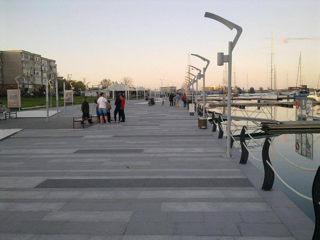 Apartament Port Turistic Μανγκάλια Εξωτερικό φωτογραφία